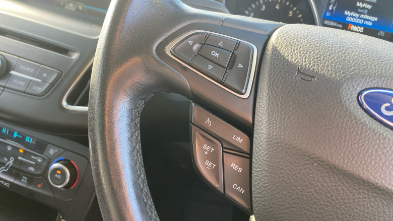 Ford Focus 1.5 EcoBoost 182 Titanium X 5dr Auto Petrol Estate